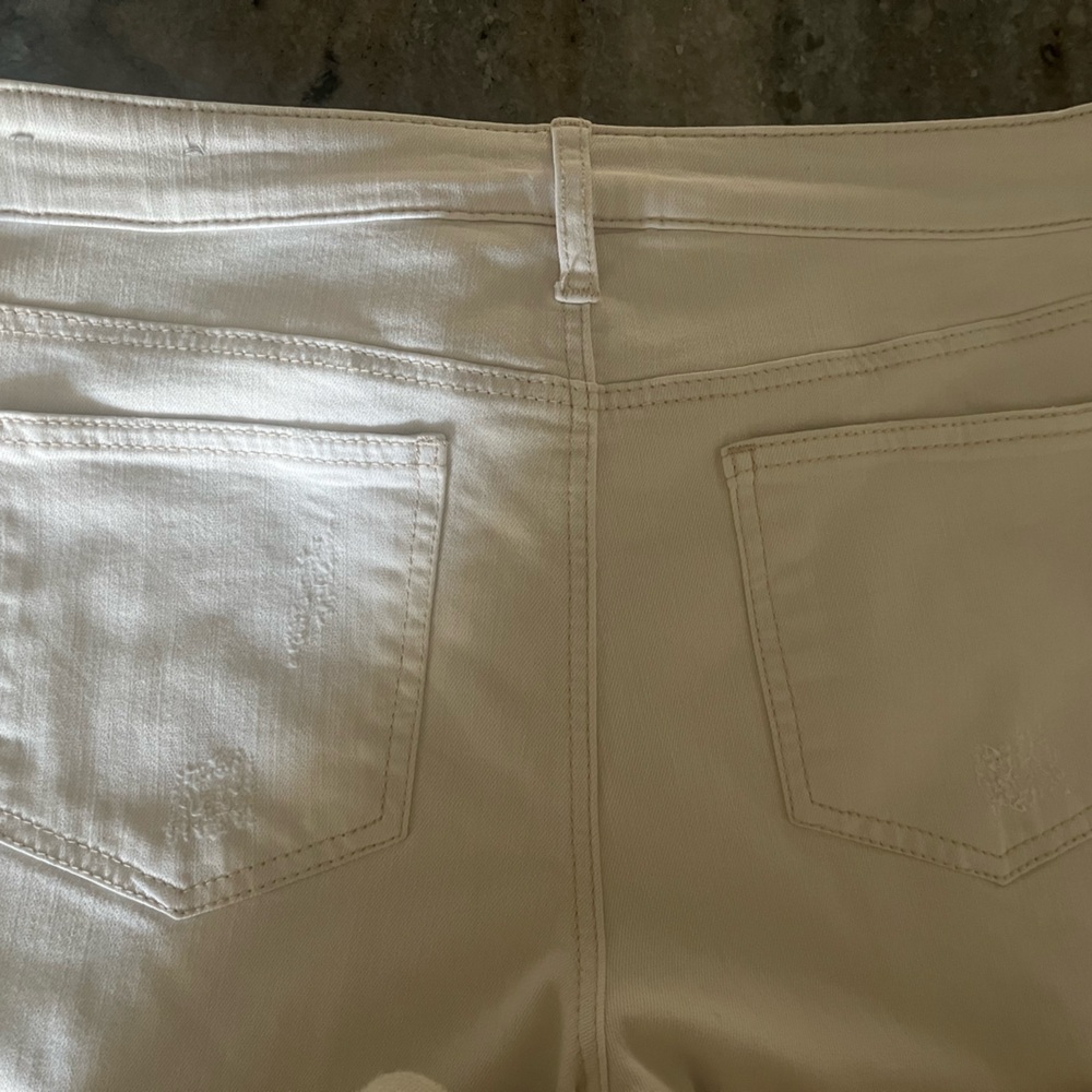 Chico’s So Slimming Girlfriend Slim Leg Ankle Jean, 6Tall,Cream/Almond - Picture 6 of 11